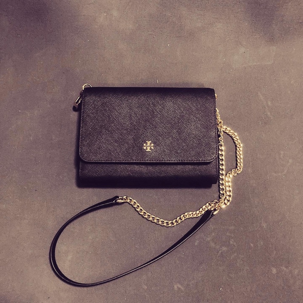 Tory Burch Robinson Chain Wallet Crossbody